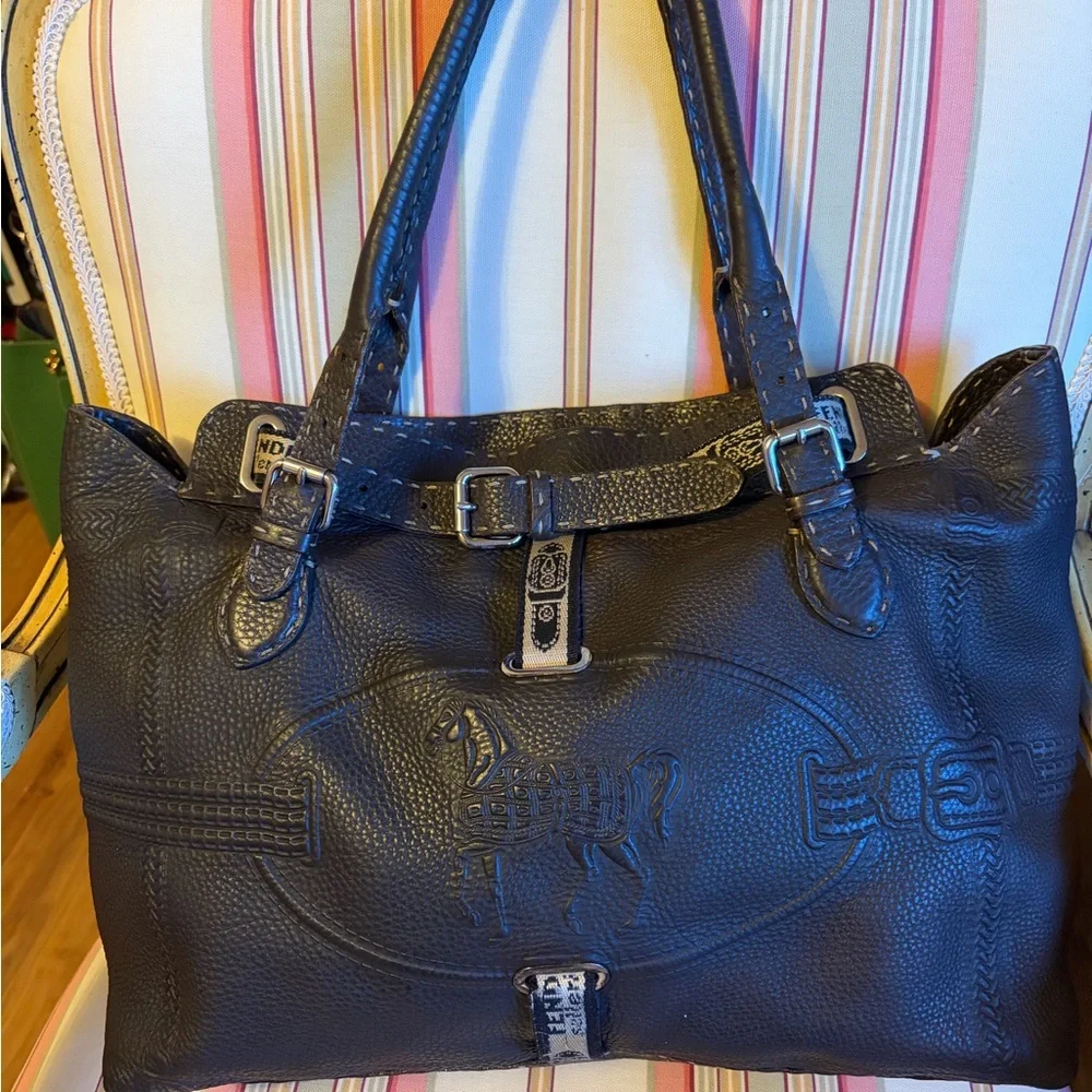 Authenticated Fendi Selleria Villa Borghese Bag/Tote - COA included - Picture 2 of 15